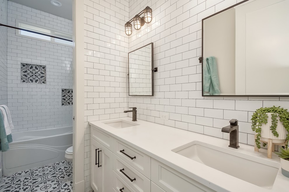 Square tile project