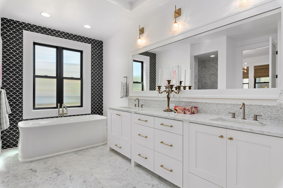 Fan tile gallery
