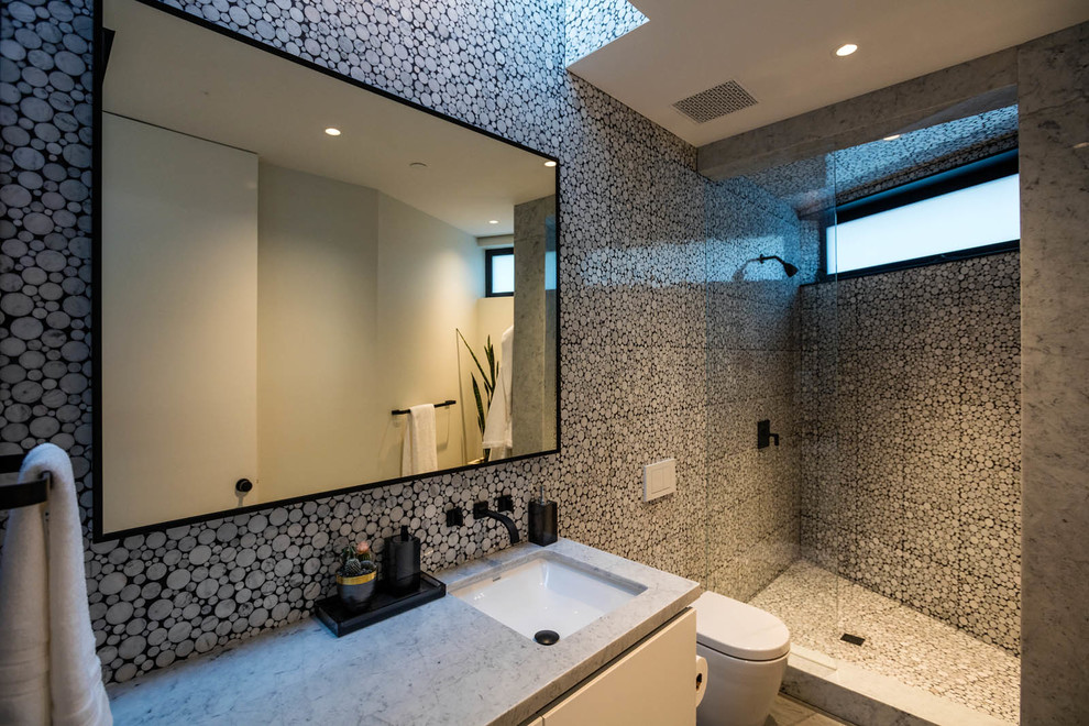 Beverly Hills Bachelor Pad