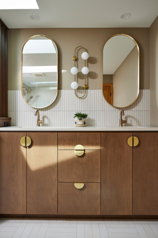 From Vintage to Vibrant: a Mid-Century Modern Revival