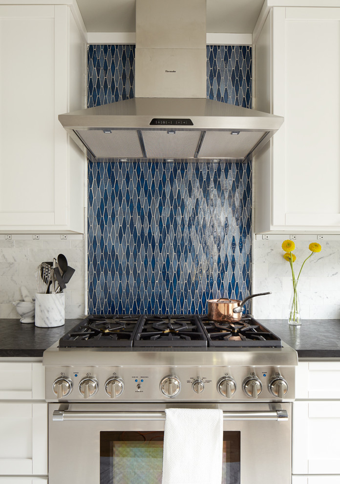 Leschi Kitchen and Powder
