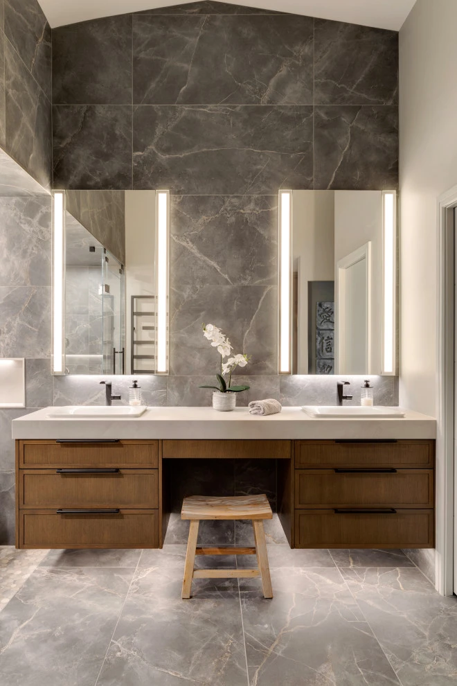 Luxury Gray Porcelain Bathroom Design