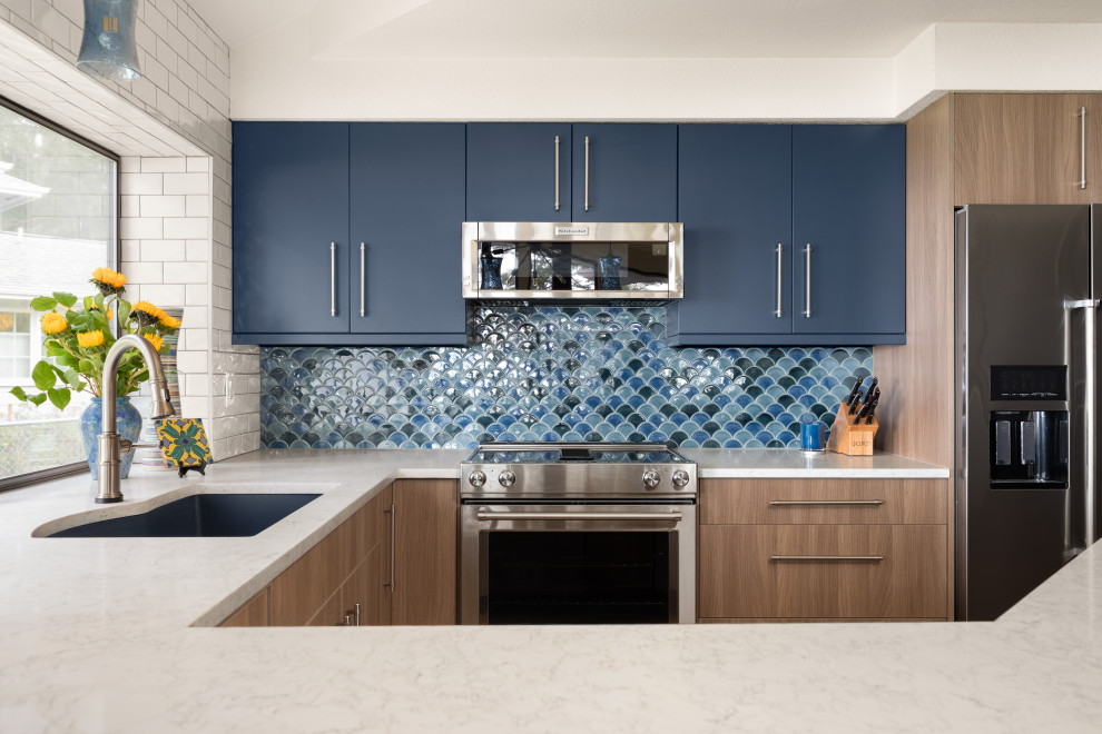 Marine View Kitchen