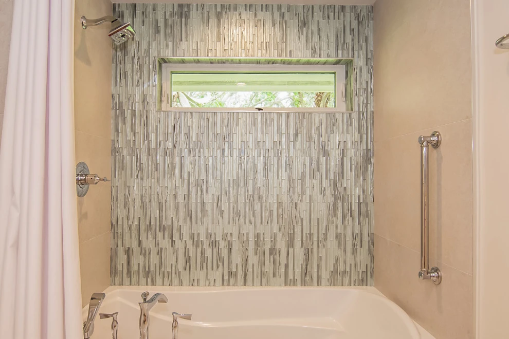 Modern Gray Glass Mosaic Shower Tile