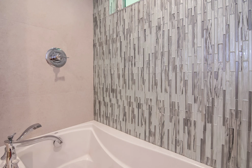 Modern Gray Glass Mosaic Shower Tile