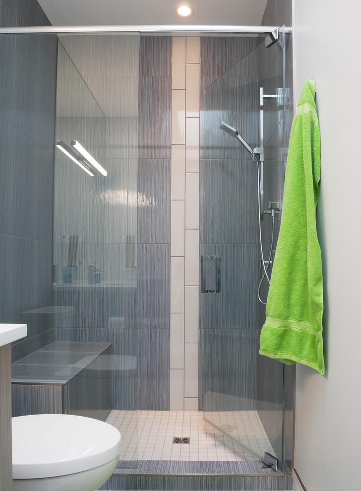 Linear tile gallery