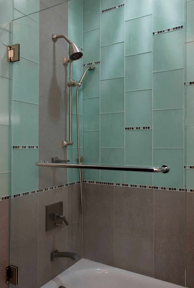 Gray tile project