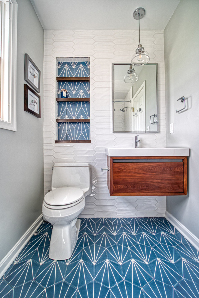 Stunning Hall Bathroom- Phoenix