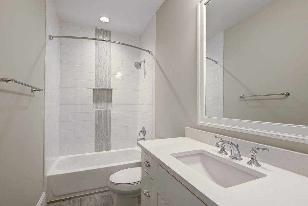 Vertical Accent tile gallery