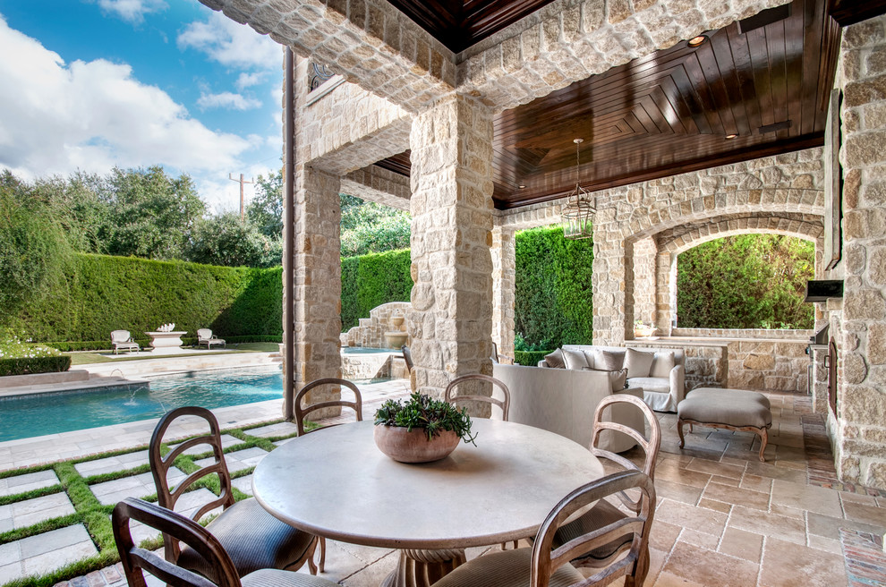 Irregular tile gallery