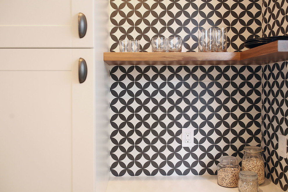 White and Black Tile Accents