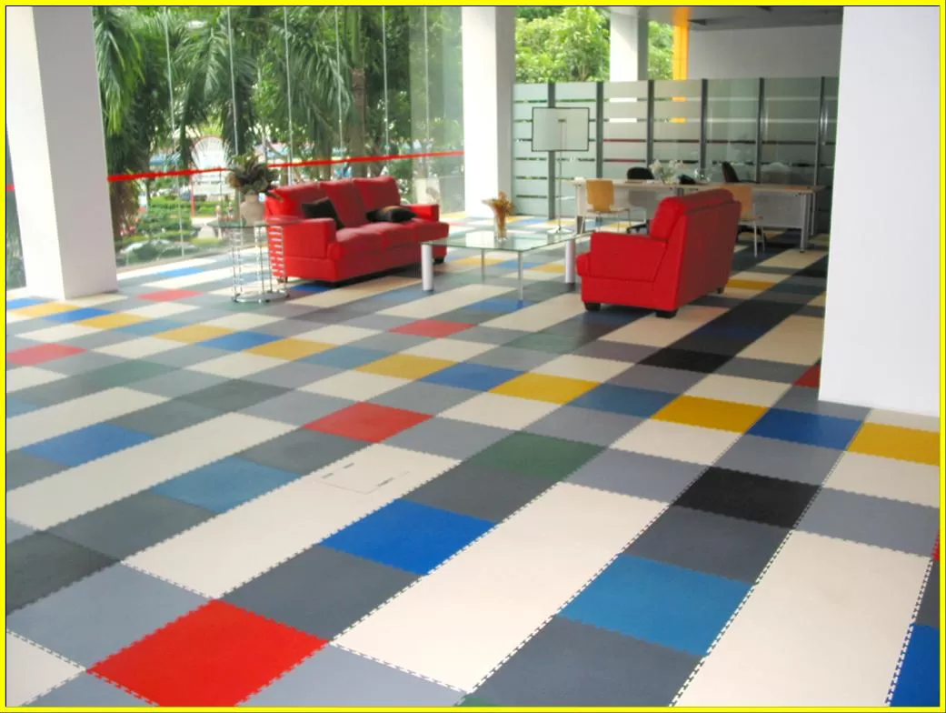 The Tile Installer